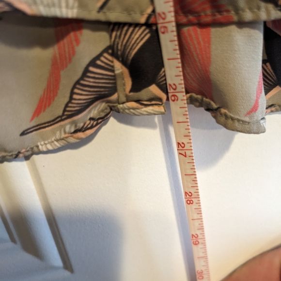 Apt. 9 cap sleeve top - Picture 4 of 8